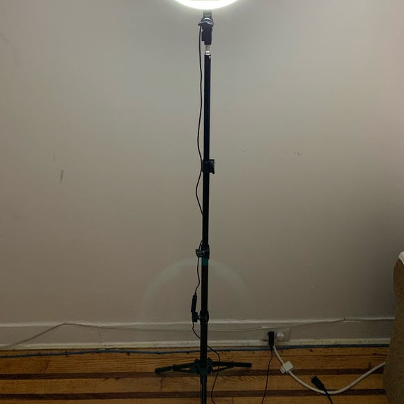 Other - Ring light with stand and phone holder